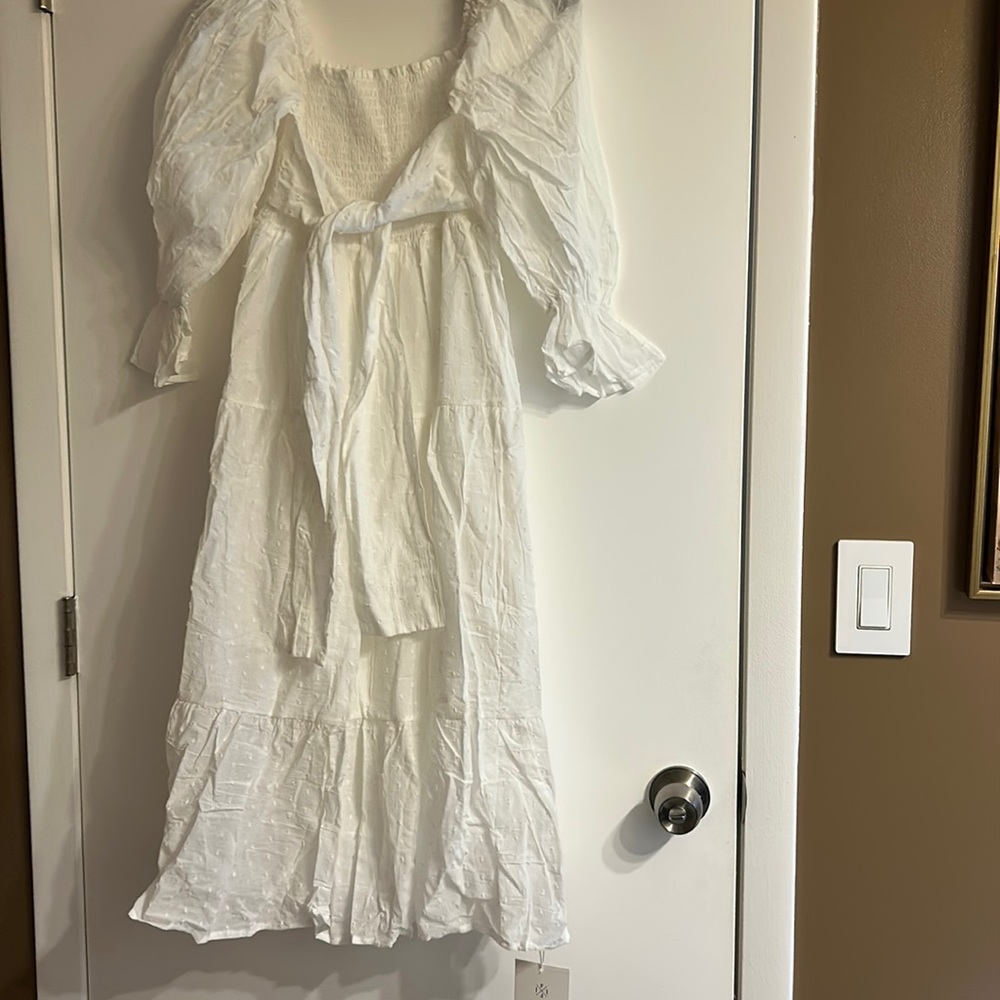 Dress - Picture 5 of 6
